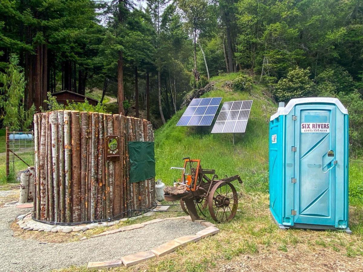Glamping In The Redwoods With A Hot Tub! Hotel การ์เบอร์วิลล์ ภายนอก รูปภาพ